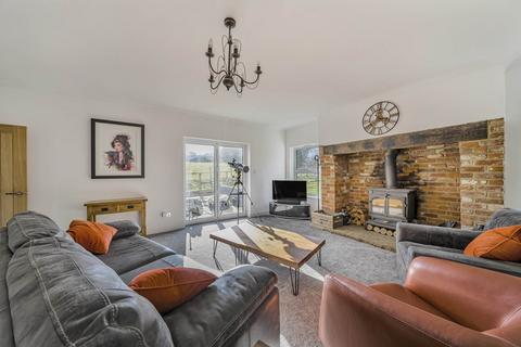 4 bedroom detached house for sale, Back Lane, Souldrop