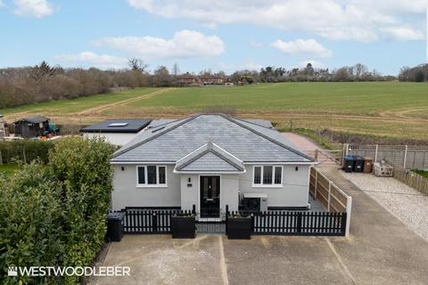 3 bedroom detached bungalow for sale, Widford Road, Ware SG12
