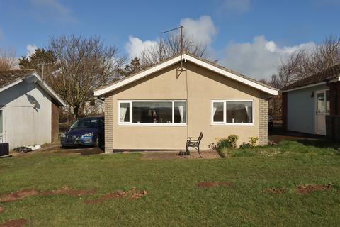 2 bedroom semi-detached bungalow for sale, Blue Dolphin Holiday Centre, Gristhorpe YO14