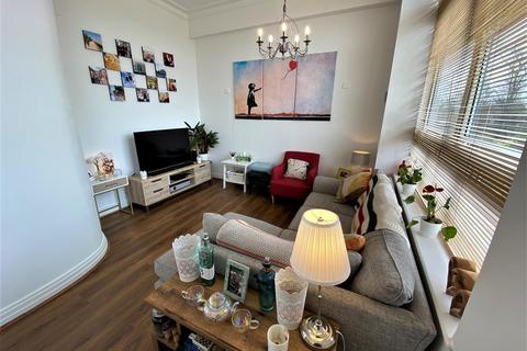 2 bedroom apartment to rent, Yew Tree Road, Birmingham B13