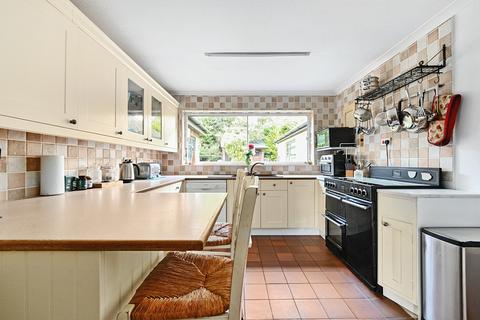 4 bedroom detached house for sale, Beacon Road, Crowborough, TN6