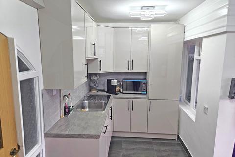 3 bedroom terraced house for sale, Norman Road, Ilford, Essex, IG1