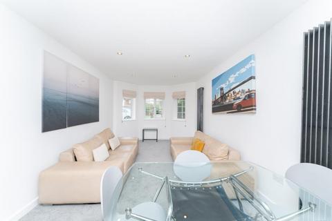 2 bedroom apartment for sale, Fairfield Road, UB8 1AZ