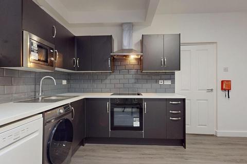 3 bedroom flat to rent, Greenbank Road, Plymouth PL4