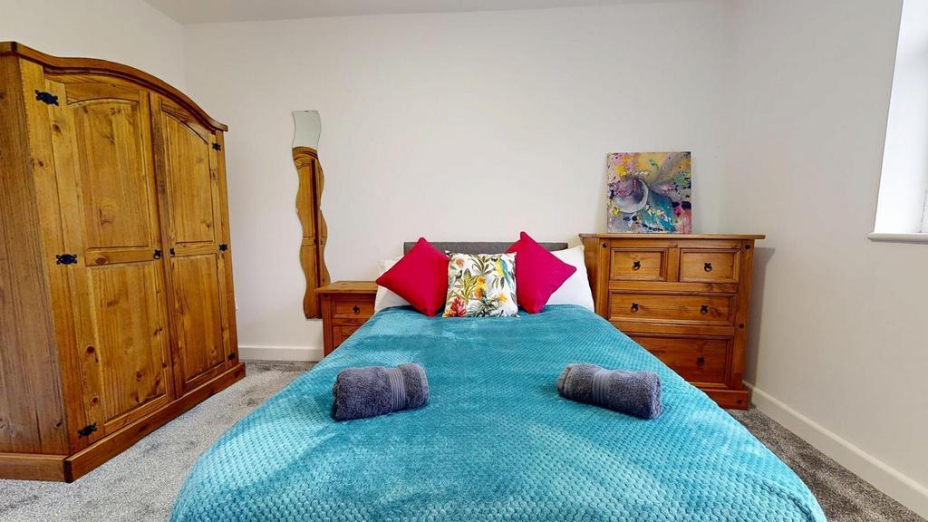 Bedroom.jpg