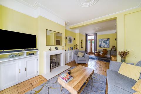 16 Princes Avenue, London, N22 7SA