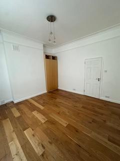 1 bedroom flat to rent, Dunstans Road, London, SE22