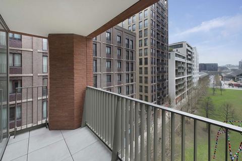 2 bedroom flat for sale, Lewis Cubitt Walk, London N1C