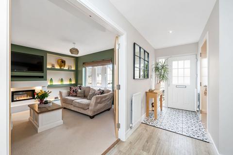 15 Kings View Crescent, Ratho, Newbridge, EH28 8AF