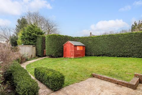 2 bedroom end of terrace house for sale, Hastings Road, BATTLE, TN33