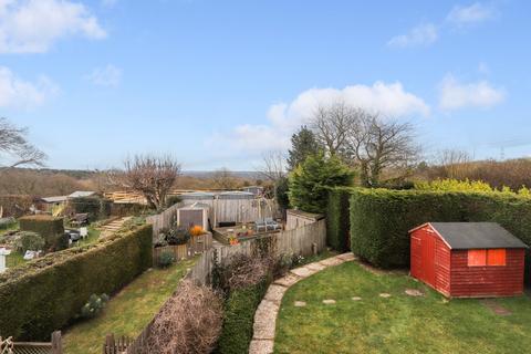 2 bedroom end of terrace house for sale, Hastings Road, BATTLE, TN33