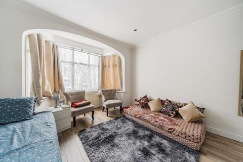 263 Brunswick Road, London, W5 1AJ