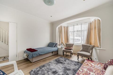 263 Brunswick Road, London, W5 1AJ