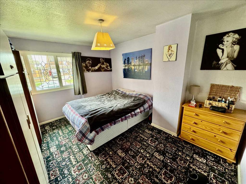 Bedroom   1