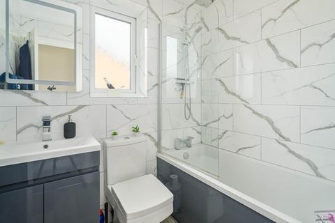15 Bittern Rise, Morley, Leeds, LS27 8GH