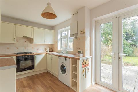 17 Hatton Way, Corsham, SN13 9UW