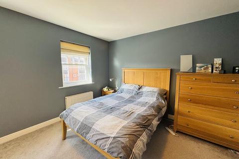 3 bedroom terraced house for sale, Auriga Court, Derby DE1