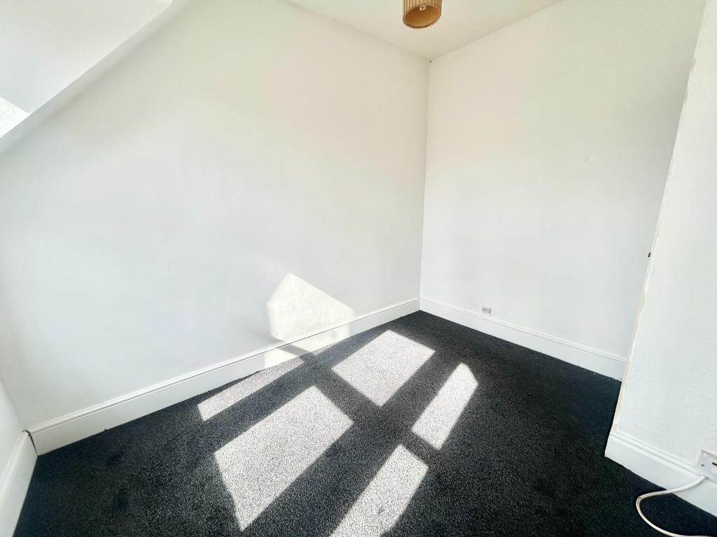 Combined Lounge/Bedroom