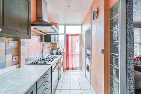 68 Oakridge Road, Bromley, BR1 5QN