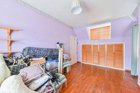 68 Oakridge Road, Bromley, BR1 5QN