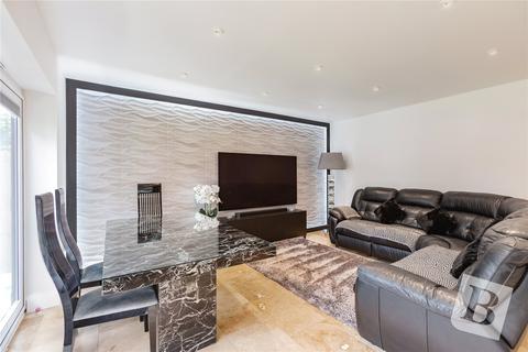 4 bedroom detached bungalow for sale, Holmwood Road, Ilford, IG3