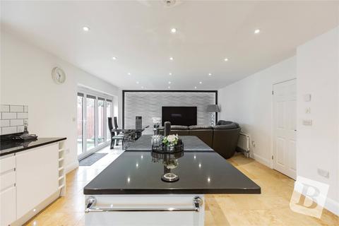 4 bedroom detached bungalow for sale, Holmwood Road, Ilford, IG3