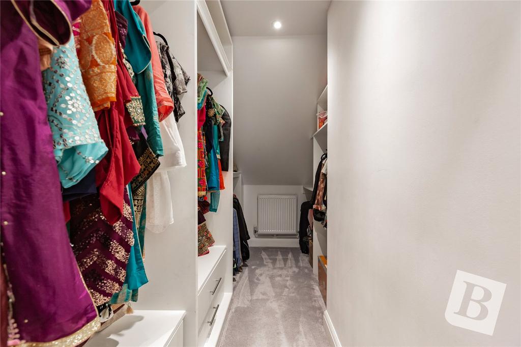 Walk In Wardrobe