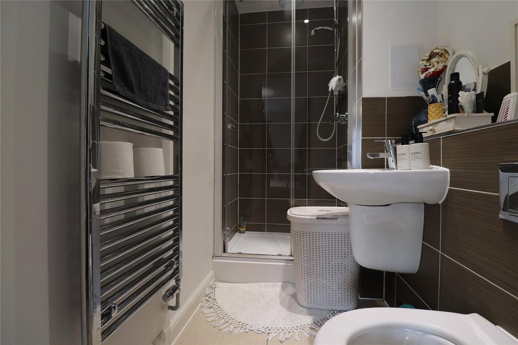 Ensuite
