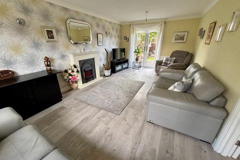 6 Vokes Close, Little Billing, Northampton, NN3 9PJ