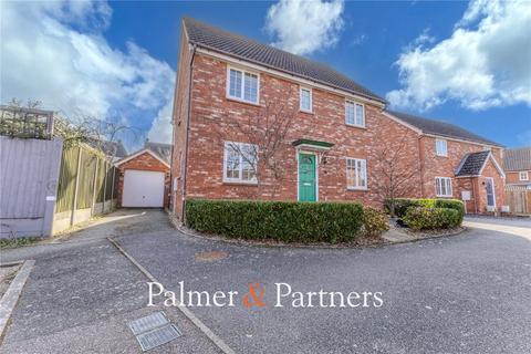 4 bedroom detached house for sale, Heron Road, Saxmundham, Suffolk, IP17