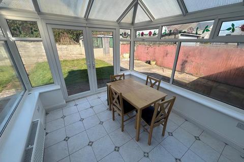 2 bedroom detached bungalow for sale, Courtney Street, Manselton, Swansea