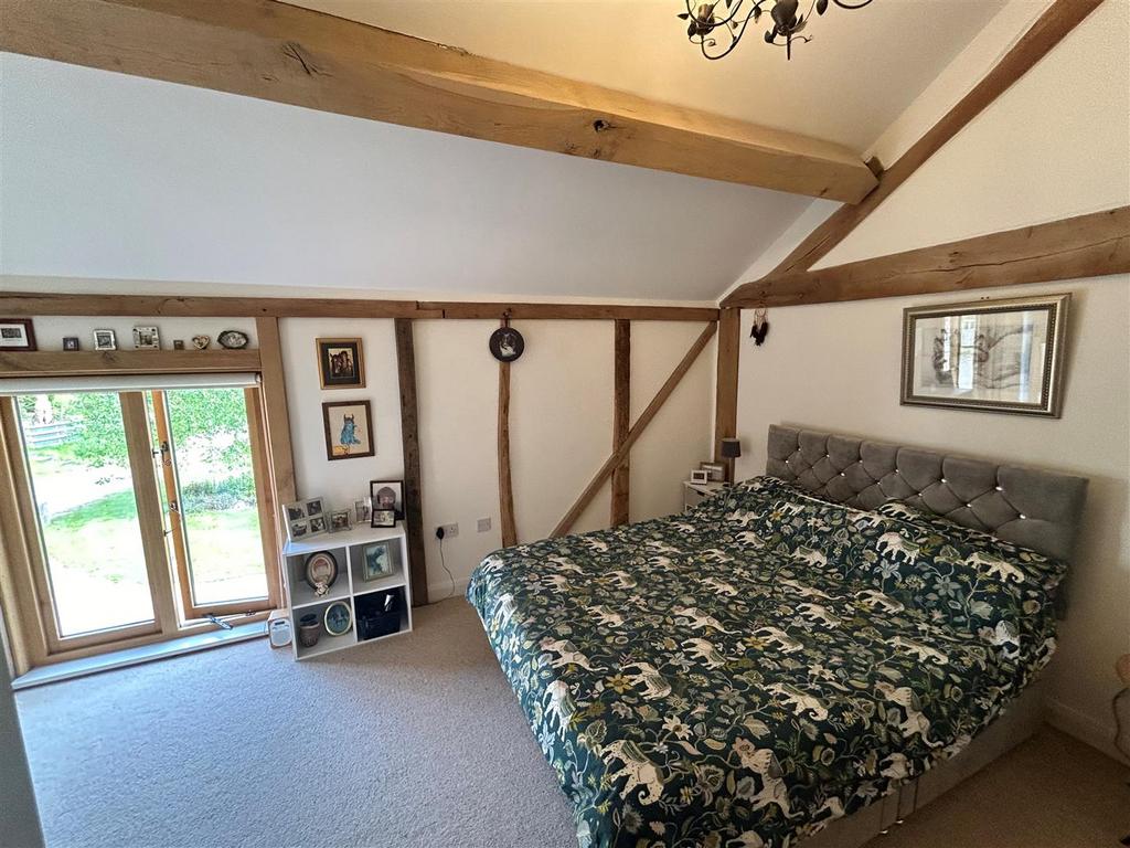 Bedroom1.jpg