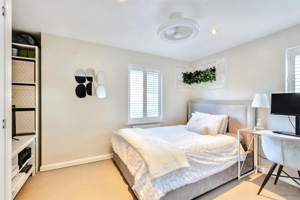 Bedroom 2 1.jpeg