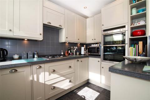 46 Cambridge Crescent, Teddington, TW11 8DY