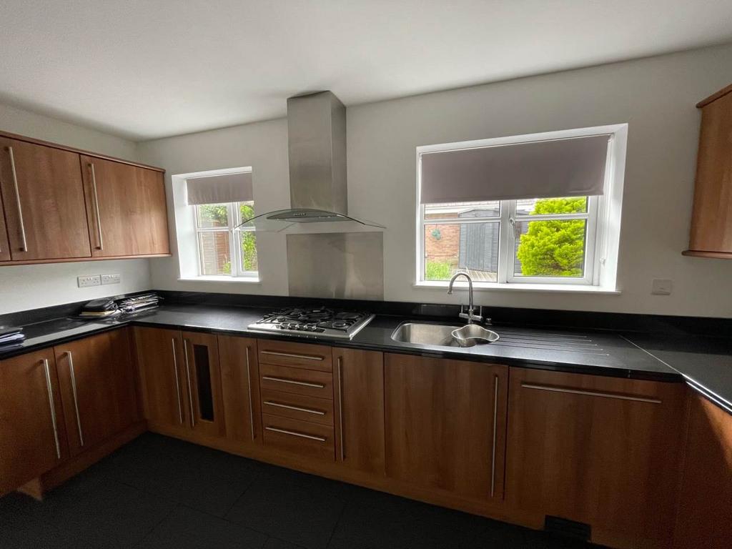 Clover rd 10 kitchen