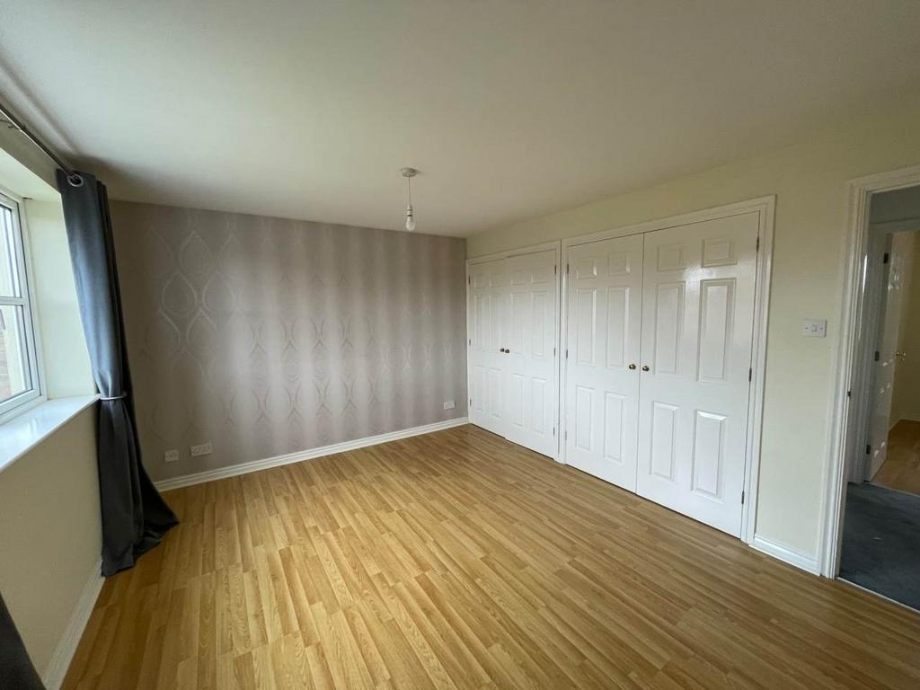 Clover rd 10 bed 1