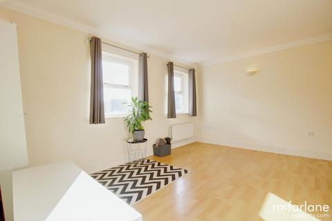 2 bedroom flat for sale, Godwin Court, Swindon SN1