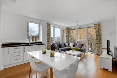 2 bedroom flat for sale, Saw Mill Way, London, N16