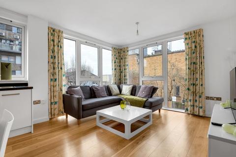 2 bedroom flat for sale, Saw Mill Way, London, N16