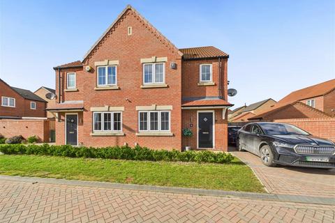3 bedroom semi-detached house for sale, 4 Welbourn Gardens, Driffield, YO25 5EE