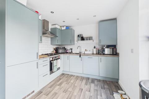 3 bedroom semi-detached house for sale, 4 Welbourn Gardens, Driffield, YO25 5EE