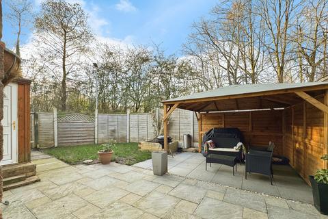 107 Chiltern Gardens, Dawley, Telford, TF4 2QJ