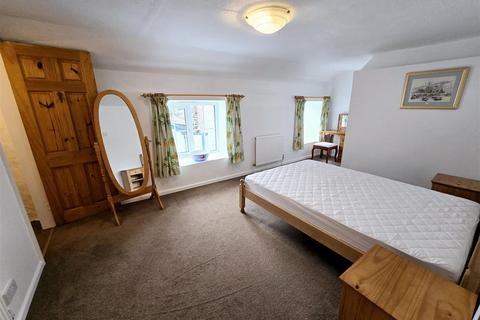 2 bedroom cottage for sale, Duke Street, Launceston