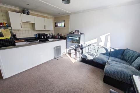 33 Manorside Close, London, SE2 9HD