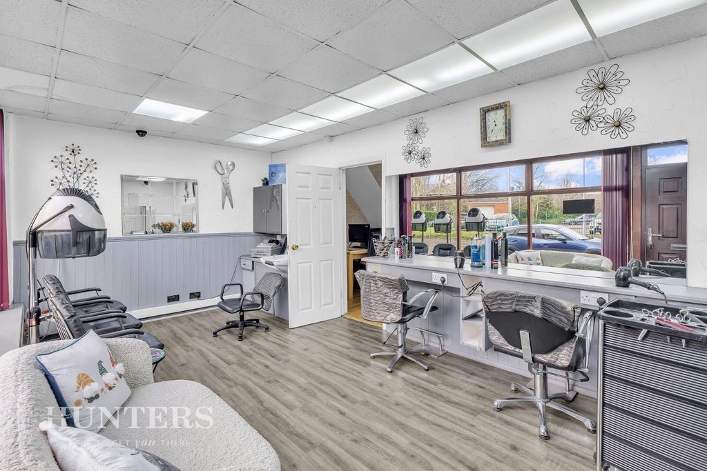 Salon