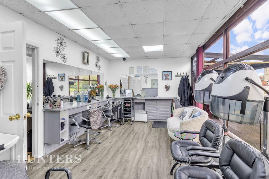 Salon