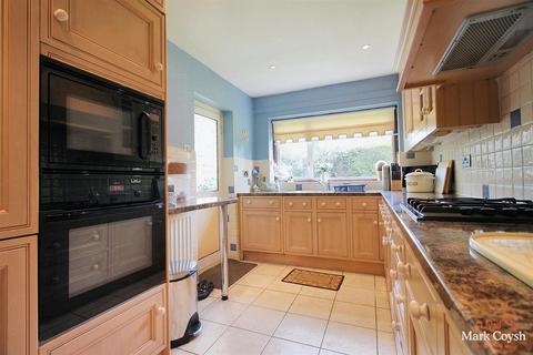 Moidart Ermyn Way, Leatherhead, KT22 8TN