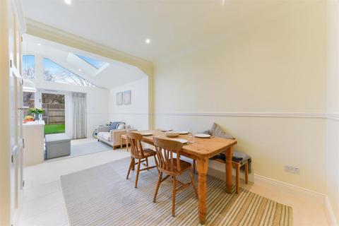 44 Faraday Road, London, SW19 8PD