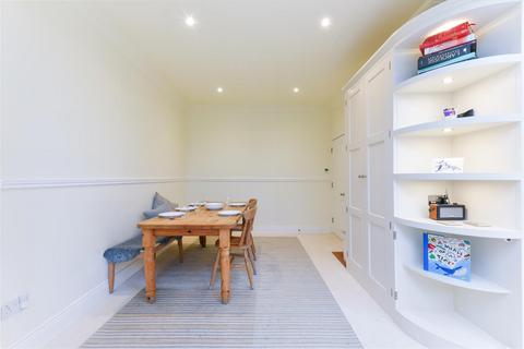 44 Faraday Road, London, SW19 8PD