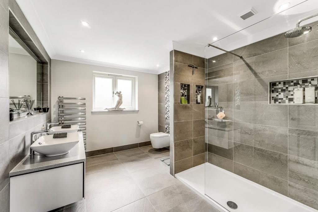 Principal En-Suite